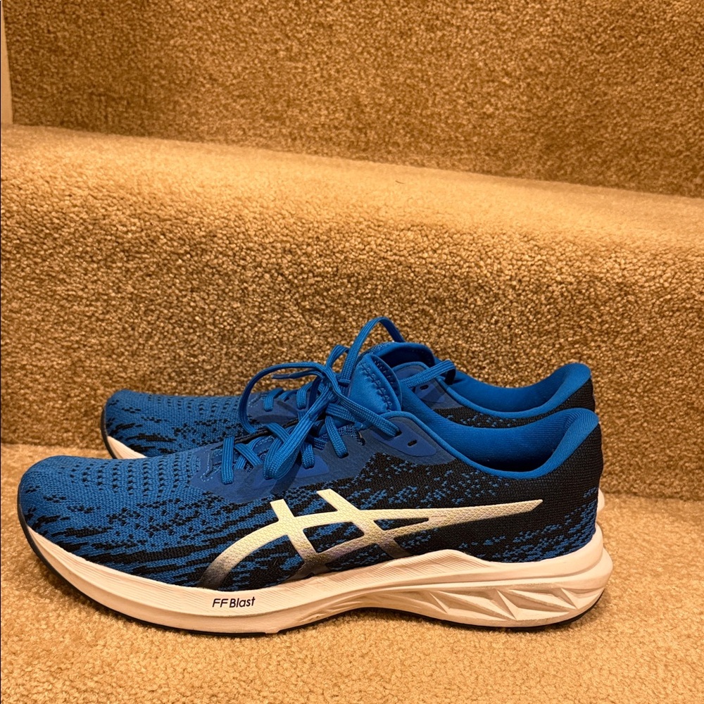ASICS Men's Dynablast 2 Athletic Shoes in Blue and White